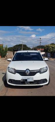 RENAULT SANDERO 1.0 EXPRESSION 16V FLEX 4P MANUAL RENAULT SANDERO 1.0 EXPRESSION 16V FLEX 4P MANUAL